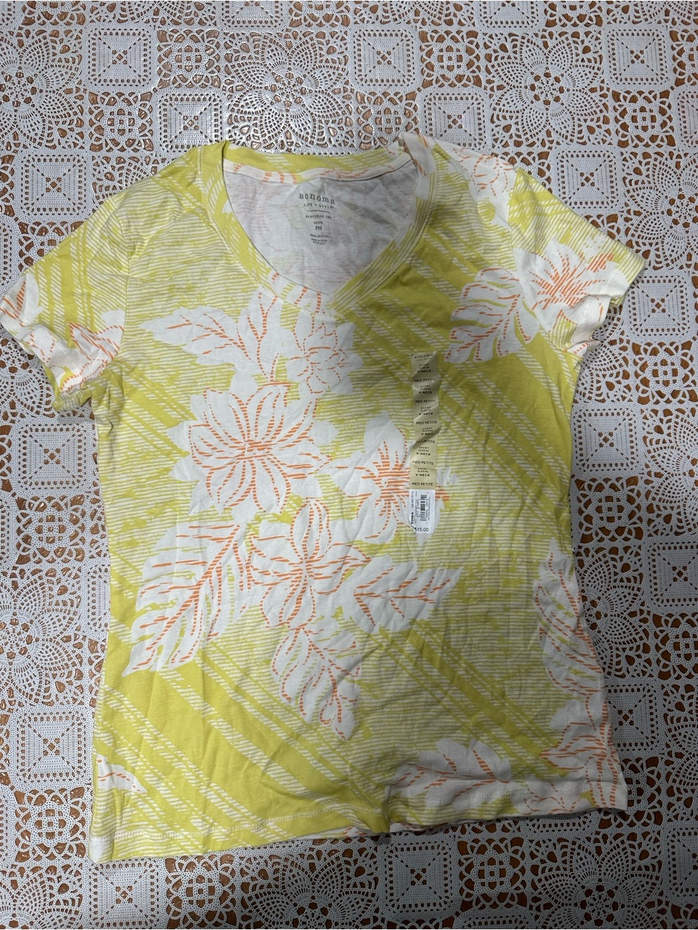 Sonoma Life + Style Petite Medium Yellow Floral V-Neck Tee NWT